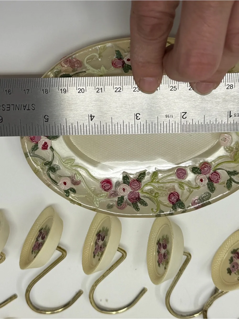 Vintage Grandma-core 23 Shower Hooks, Soap Dish Cream with Roses Lot Shabby Chic